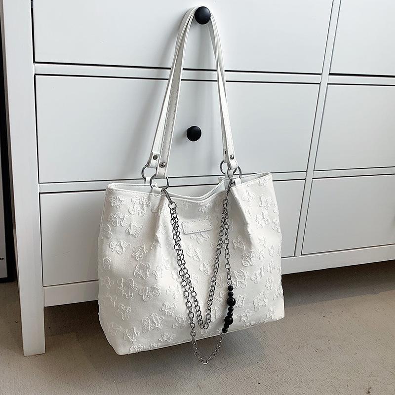 

Large capacity bag women s 2025 summer new versatile ins commuter bag Spice girl style shoulder bag popular tote bag білий