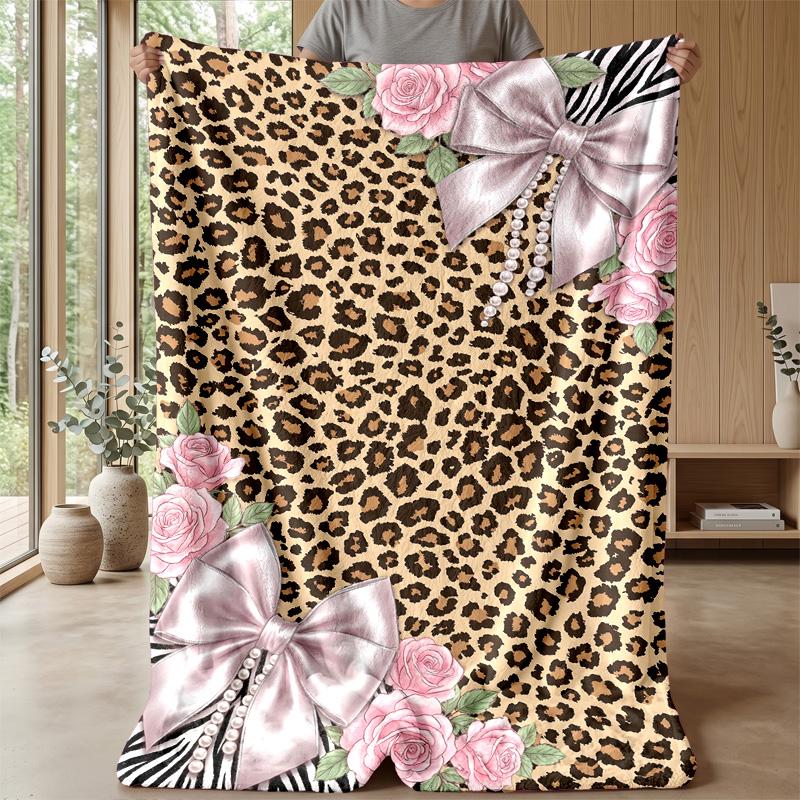 Leopard and Floral Elegance 2 Theme Blanket Lightweight Warm Flannel Blanket Decorative Throw Blanket for Home Decoration