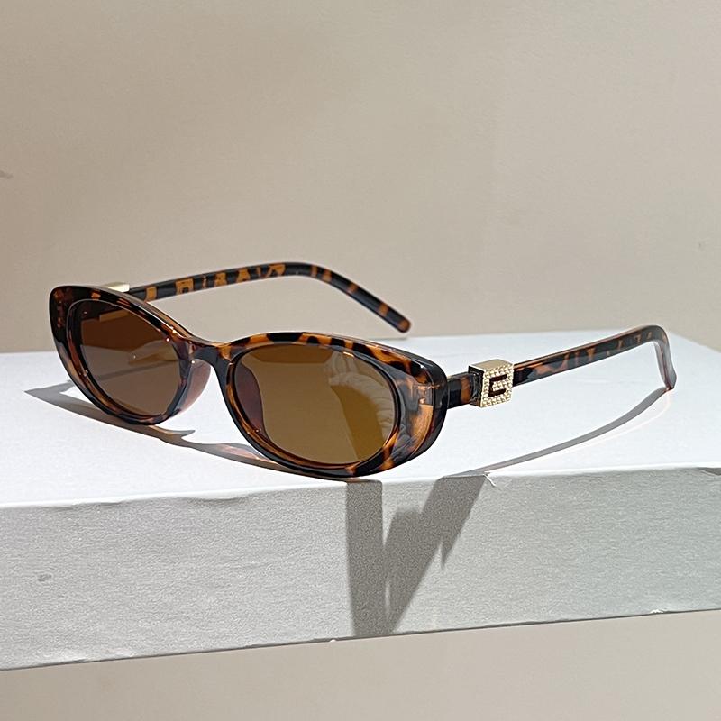 KAMMPT Vintage Oval Sunglasses Women Stylish Cute Outdoor Casual Shades 2026 New in Trendy Luxury Brand Design Decor Sun Glasses