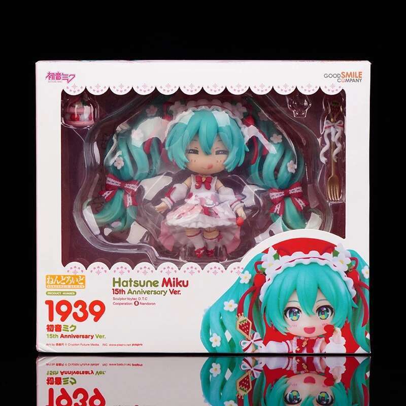 #1939 Hatsune Miku Anime Figure 15th Strawberry Anniversary Action Miku Figure #1940 PVC Collection Model Doll Toys Gift