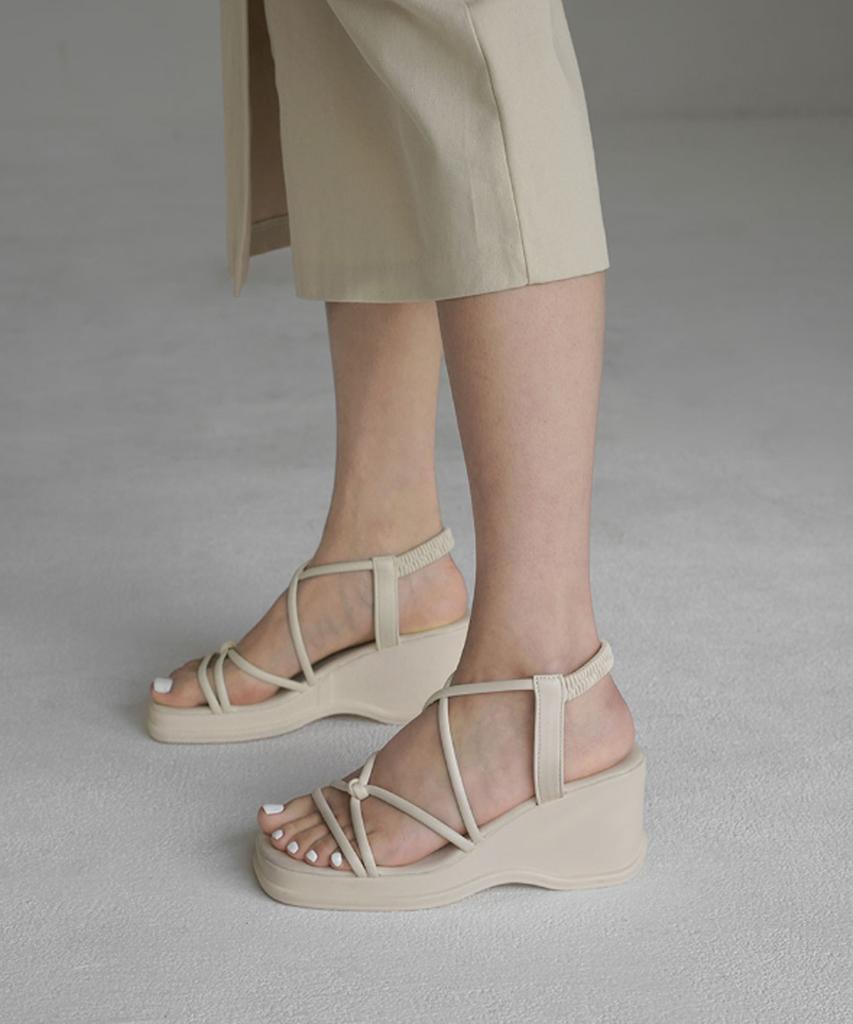 Chaakan Mullion Strap Wedge Heel Slingback Sandals Sdlts2F3403