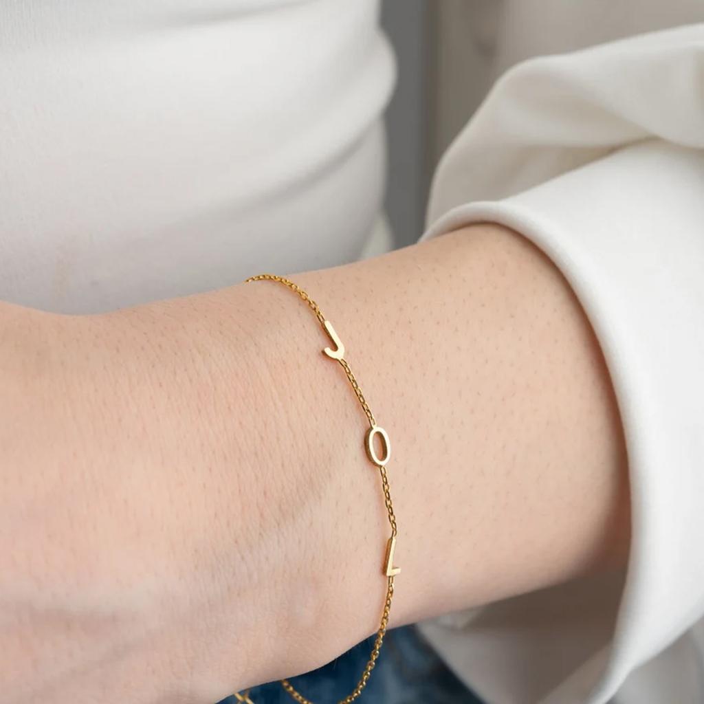 Lemegeton Customized Initial Bracelet with Symbol A-Z Letters Bracelets Stainless Steel Jewelry for Mom Girls Personalized Gifts