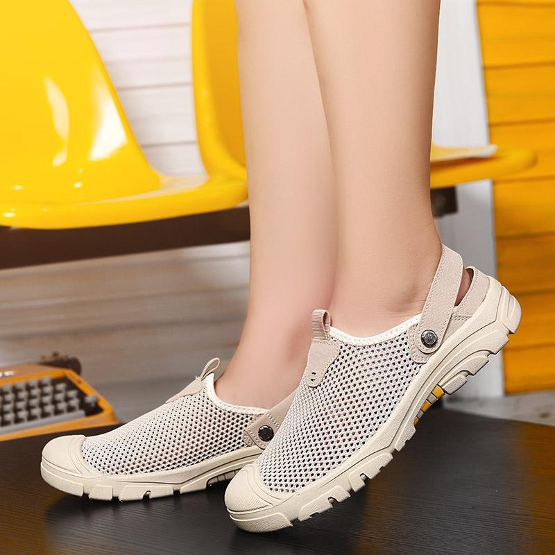 Summer Trend New Men Air Mesh Breathable Half Slippers Driving Shoes Casual Mules Moccasins Breathable Loafers Zapatos Hombre