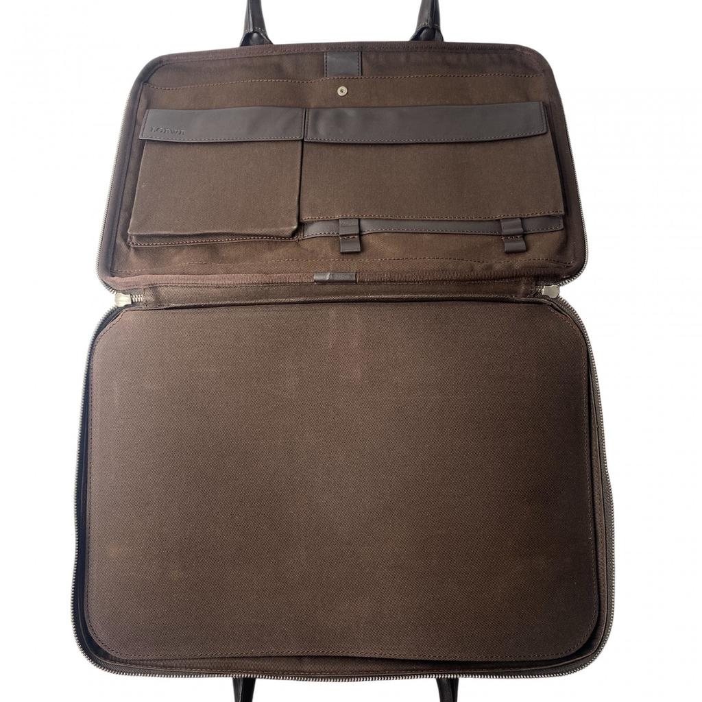 Bolso de negocios LOEWE usado PVC Marrón para hombre