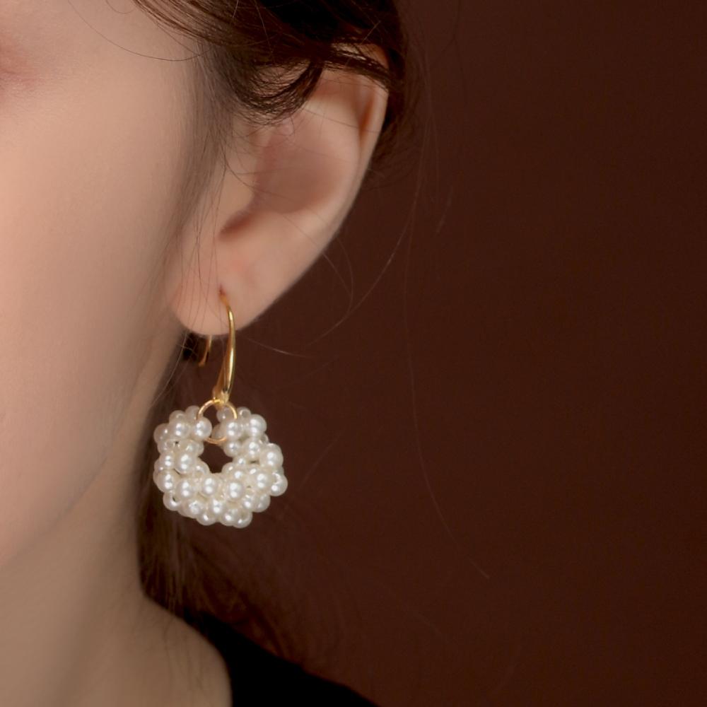My Omelet Cream Pearlless Earrings