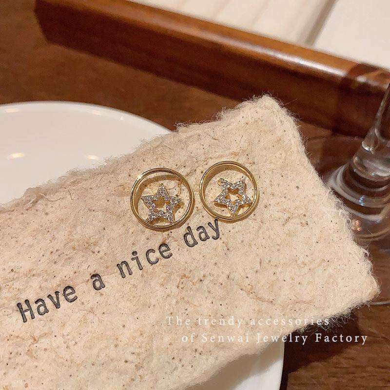 Korean micro-inlaid zircon star stud earrings women's design sense niche light luxury new earrings fashion temperament earrings