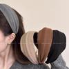 Women's Wide-Brimmed Hair Clip Headband - Autumn/Winter 2025, High Skull Design, Gray & Red Hair Accessories