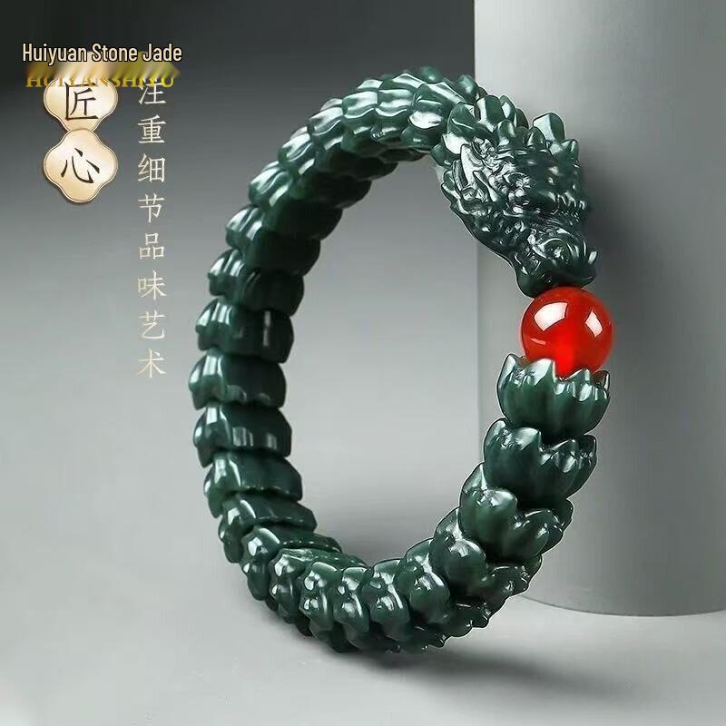 Prachtig Gesneden Jade Draak Armband: Natuurlijke Hetian Groene & Zwarte Schapenvet Jade met Inkt Jade Accenten