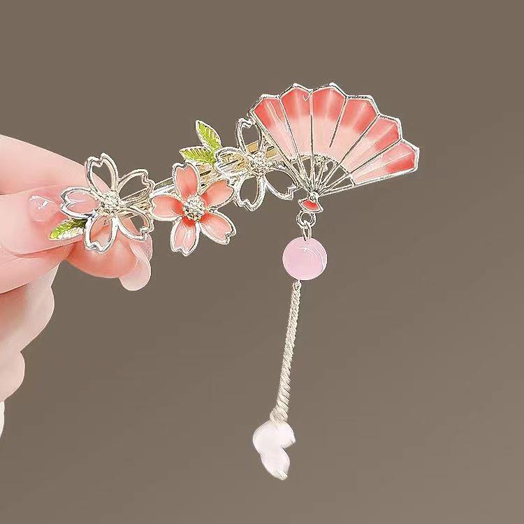 Elegant Hanfu Butterfly Hair Clip with Tassel Accent – Exquisite Chinese Style Side Hairpin