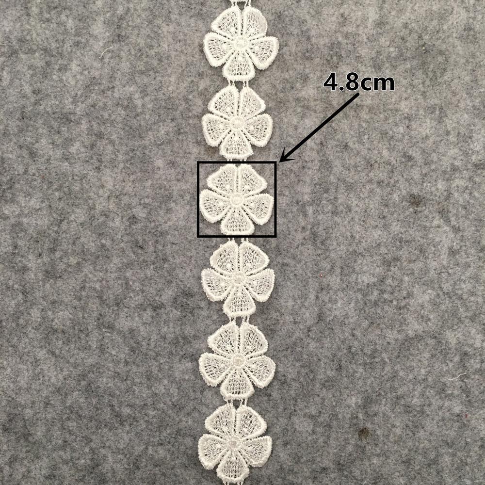 

Сделай сам Маленькое цветочное кружево Аксессуары со штрих-кодом Полое кружево Украшение для одежды Ткань Водорастворимая бахрома Вышивка Аксессуары Style 1945 (1 meter)