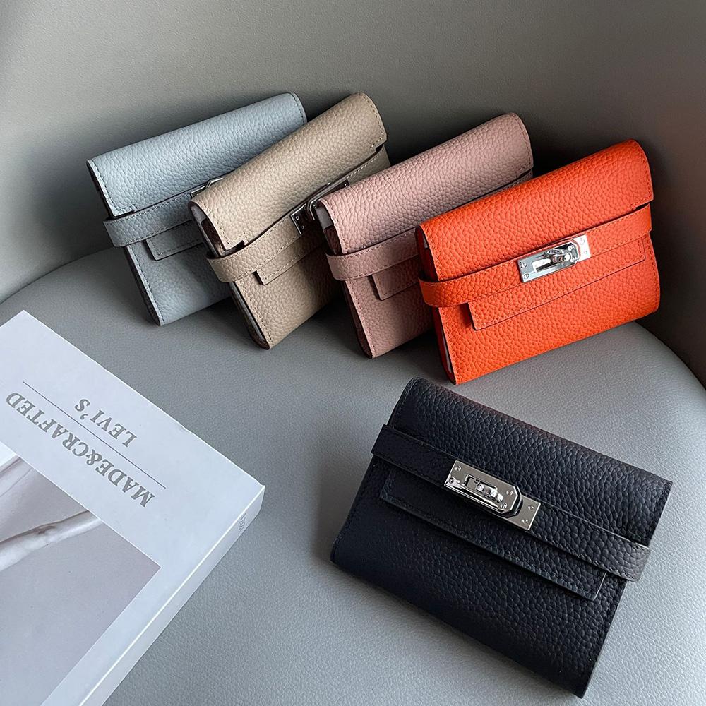 Prabangios moteriškos piniginės iš natūralios odos, pirmas karvės odos sluoksnis, trumpa piniginė, firminis stilius, sidabro spalvos užsegimas, piniginė, piniginė be logotipo