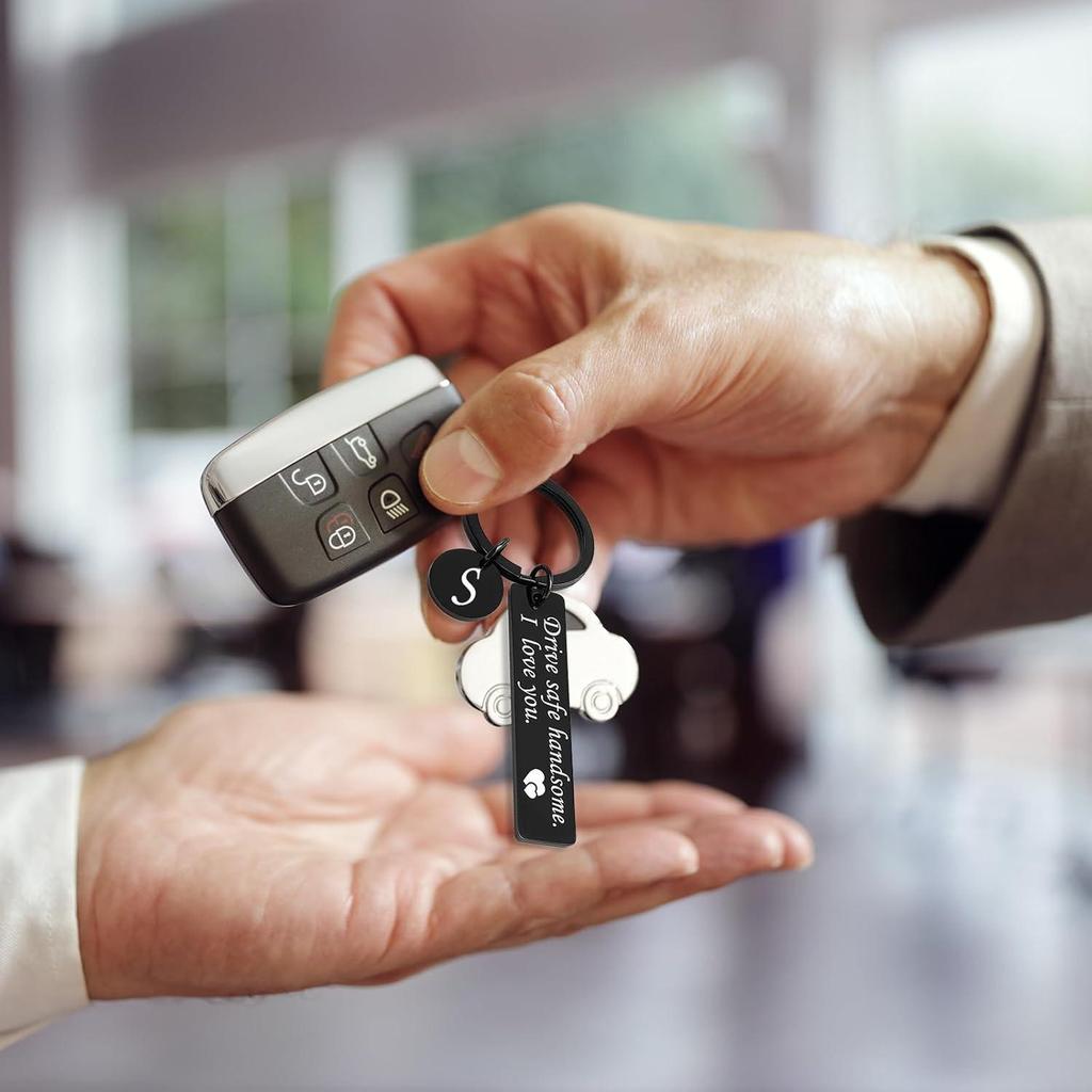 Roestvrij Stalen Drive Safe Sleutelhanger met Gegraveerde Letter Hanger
