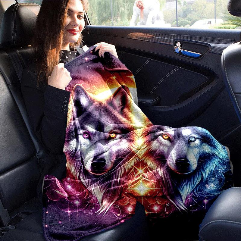 1pc Wolf Printing Lightweight Flannel Blanket, Comfortable and Warm Blanket, for Camping Sofa Bed and Couch Office, Gift