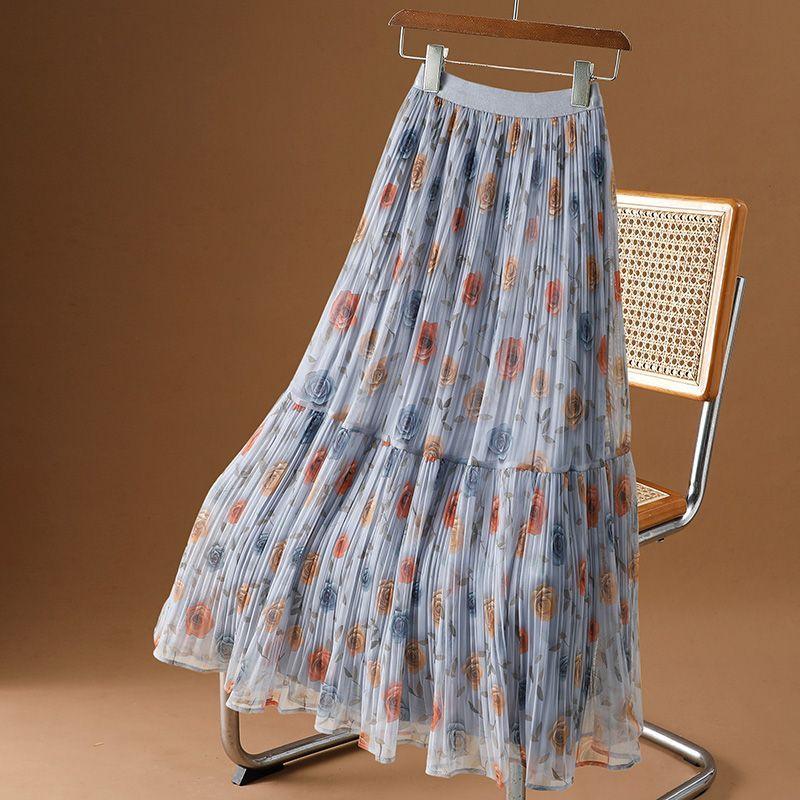 

New Half Length Skirt with Women s Printed Pleated Skirt Summer Mid To Long Style Versatile Mesh Floral Long Skirt 2XL сірий колір
