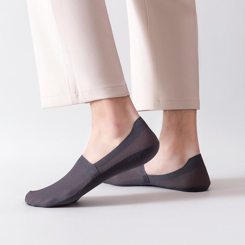 Men's Summer Breathable Mesh No-Show Socks: Ice Silk, Non-Slip, Sweat-Absorbent, Cotton Bottom, No Heel Drop