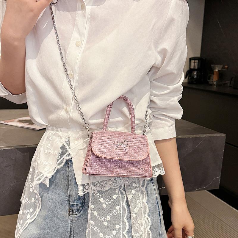 2025 New Bow High-end Fairy Simple High-value Shoulder Messenger Bag Silk Thread Shiny Small Square Bag
