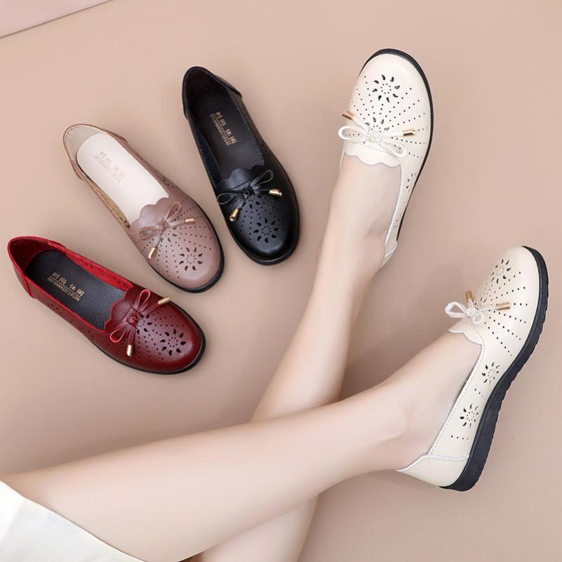 Mother Sandals Women's Summer Shoes Flat-bottomed Leather Shoes Non-slip Soft-soled Ladies Hole Shoes