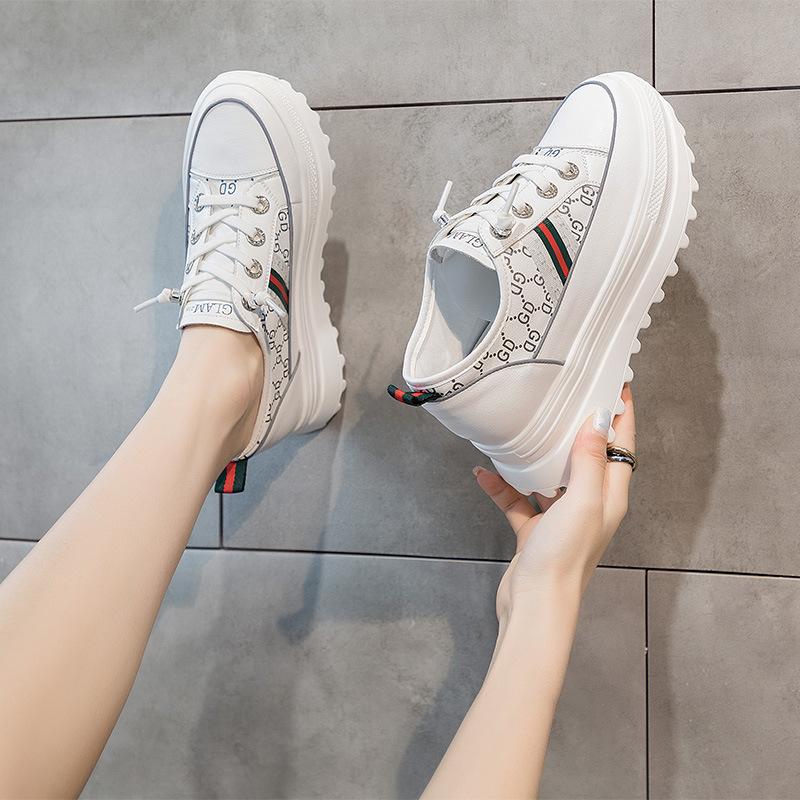 Platform white shoes women's 2025 spring and summer new breathable versatile low-top shoes casual inner height increase lace-up shoes women's shoes