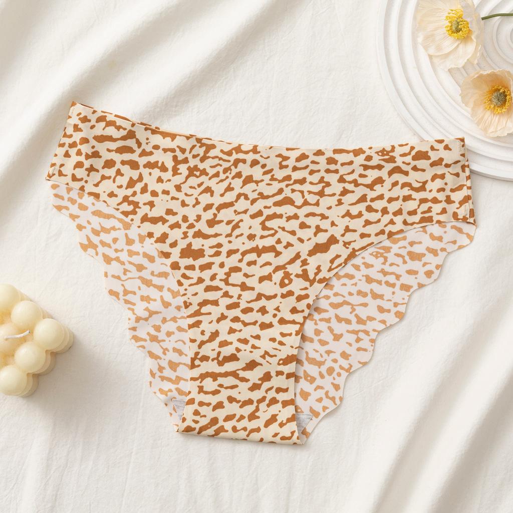 Women Seamless Thin Low Waist Leopard Print Ladies Briefs Underwear Set