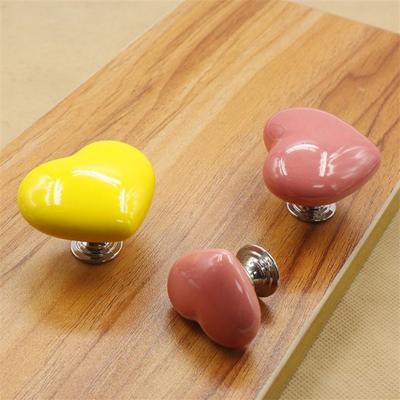 Χειρολαβή Κουμπί πίεσης τουαλέτας σε σχήμα καρδιάς Διακόπτης πίεσης ρεζερβουάρ τουαλέτας Διακόσμηση δωματίου μπάνιου Πίεση νερού Κουμπί έκπλυσης Εργαλεία σπιτιού