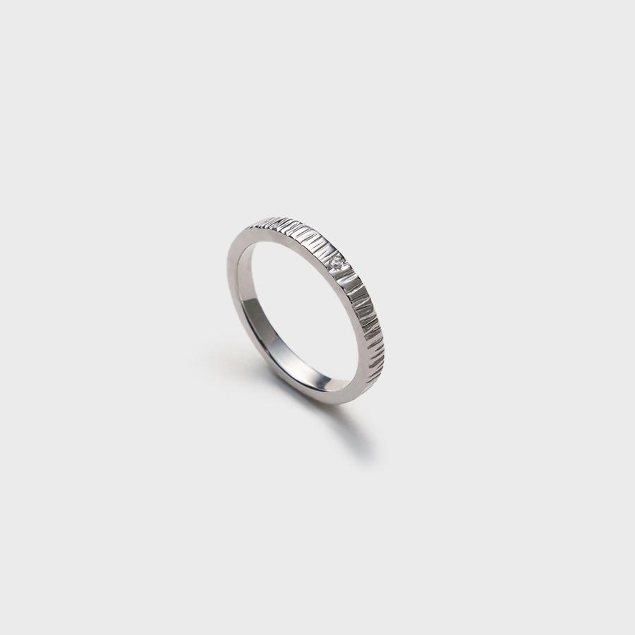 Liersi Servenee(S) 1 Diamond Ring (B Type)