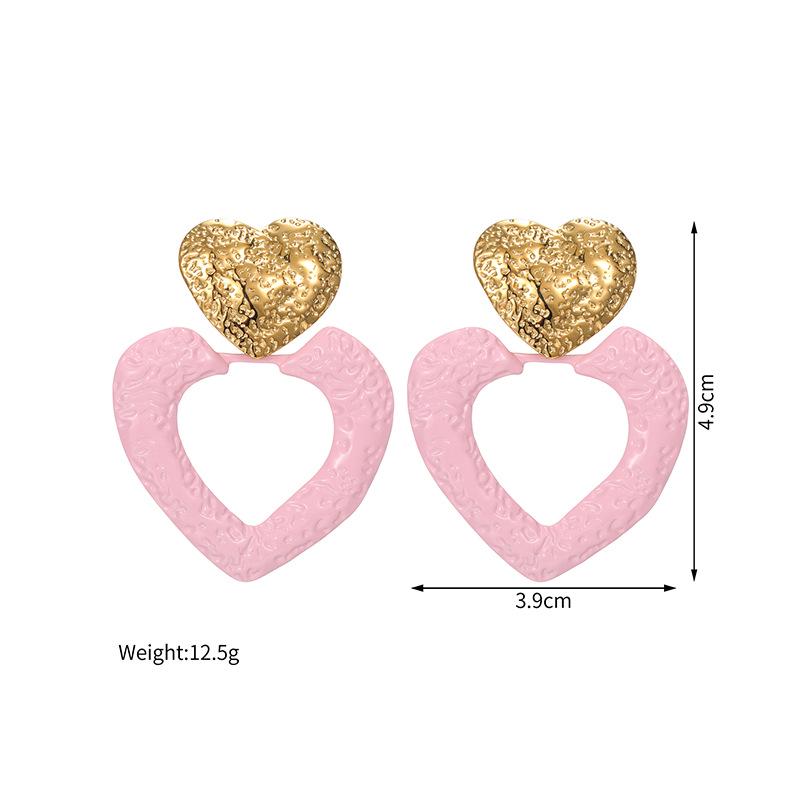 18K Gold Heart Earrings: Pink Hammered Hollow Design, Titanium Steel, Light Luxury, High-End Fashion Accessories