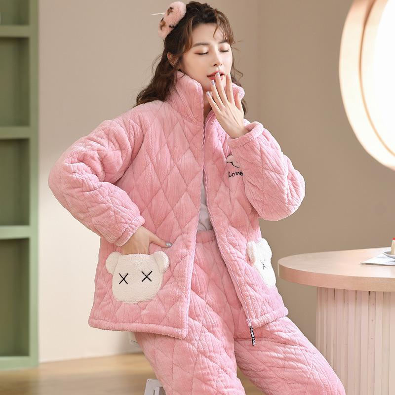 Coral Velvet Three-layer Padded Padded Jacket and Pyjamas for Women Winter Flannel Home Suit with Extra Thick Warm Zipper and Velvet
