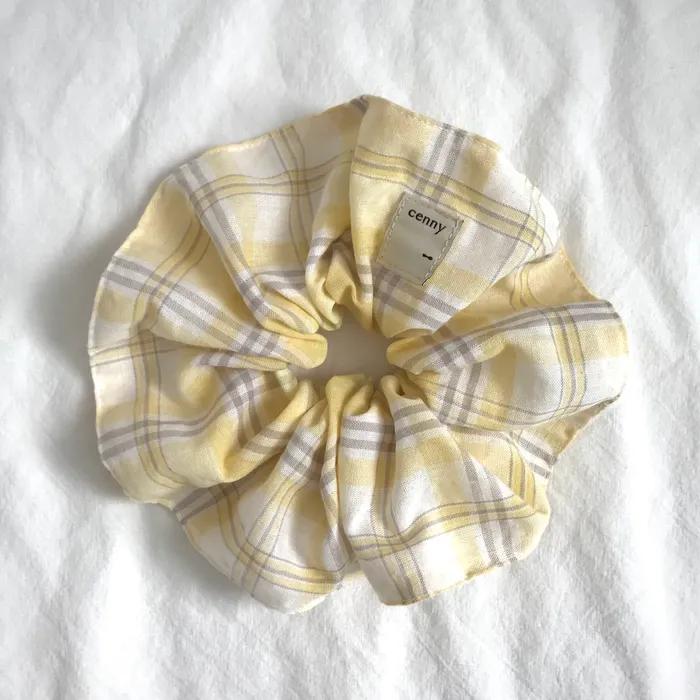 Vintage Hair Ruffle - Lemon Cream Puff