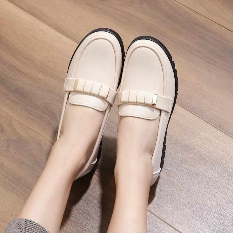 Fashion Single Shoe Leather Soft Soled Middle-aged Women's Casual Leather Shoes Mother's Shoes