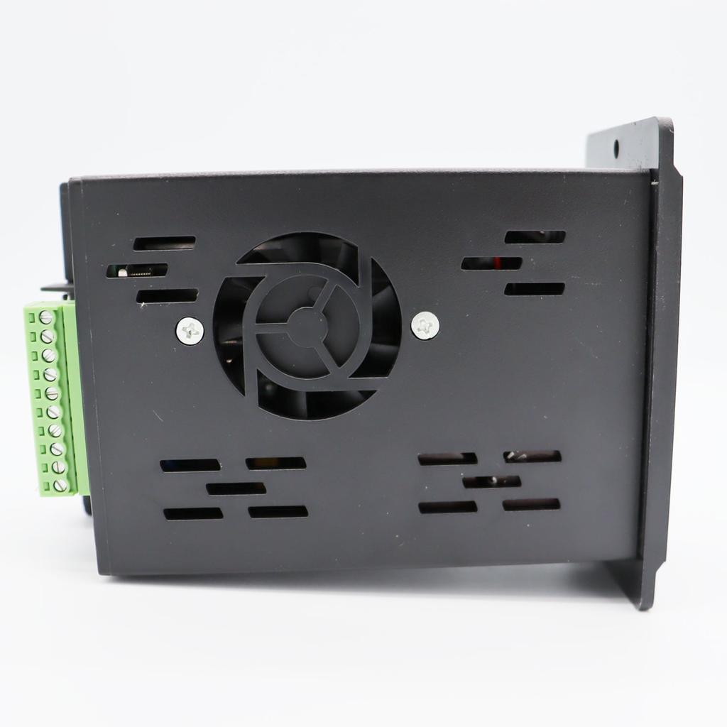 AC220V Single-phase Input Three-phase Output Motor Driver Frequency Converter with T13-750W-12-H Four-digit Digital Tube Display