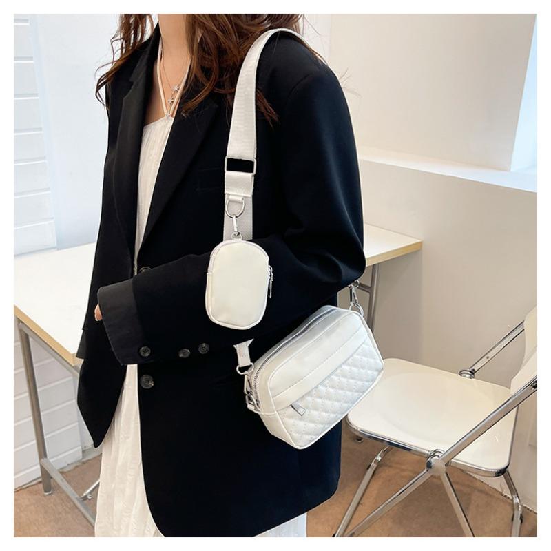 Neue Damen Umhängetasche PU Weiche Lederstruktur Bestickte Rautensteppung Crossbody Bag Große Kapazität Lässige Mini Square Bag Geldbörse