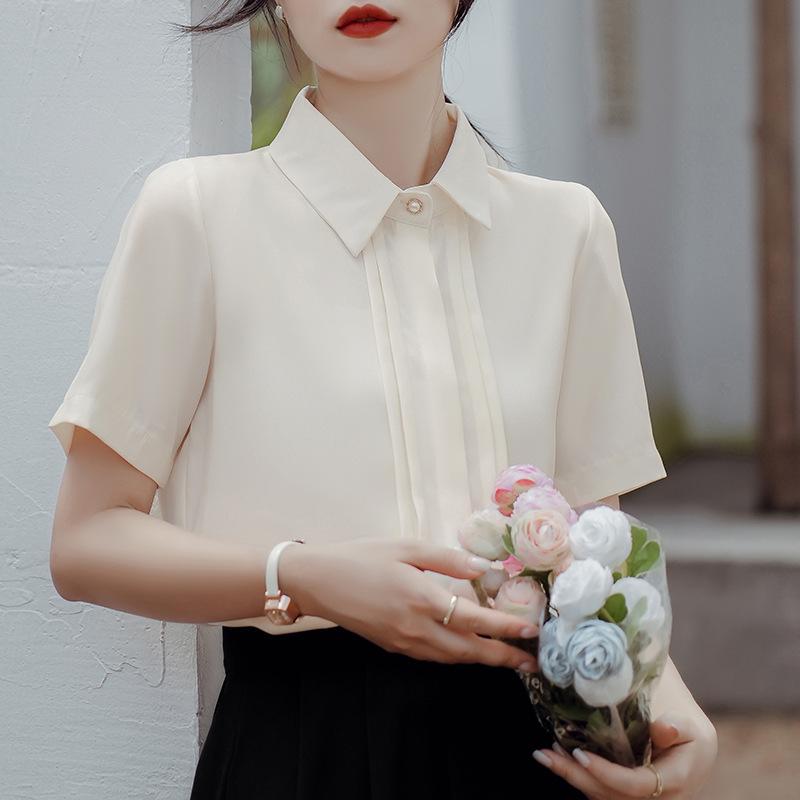 2026 Koreanischer Stil Plissiertes Satin-Chiffon-Hemd - Kurzärmelig, Vielseitige Damenmode