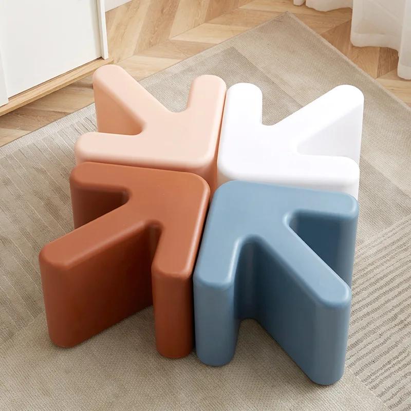 Living Room Chair Arrow Stool Kitchen Stool Bathroom Shower Chair Mobile Salon Nordic Modern Thickened Plastic Low Shoe Changing