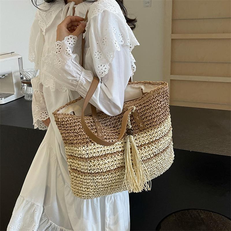 Große Kapazität Stroh gewebte Tasche Damen neue Sommer Strand gewebte Strandtasche Freizeit Pendler Tragetasche