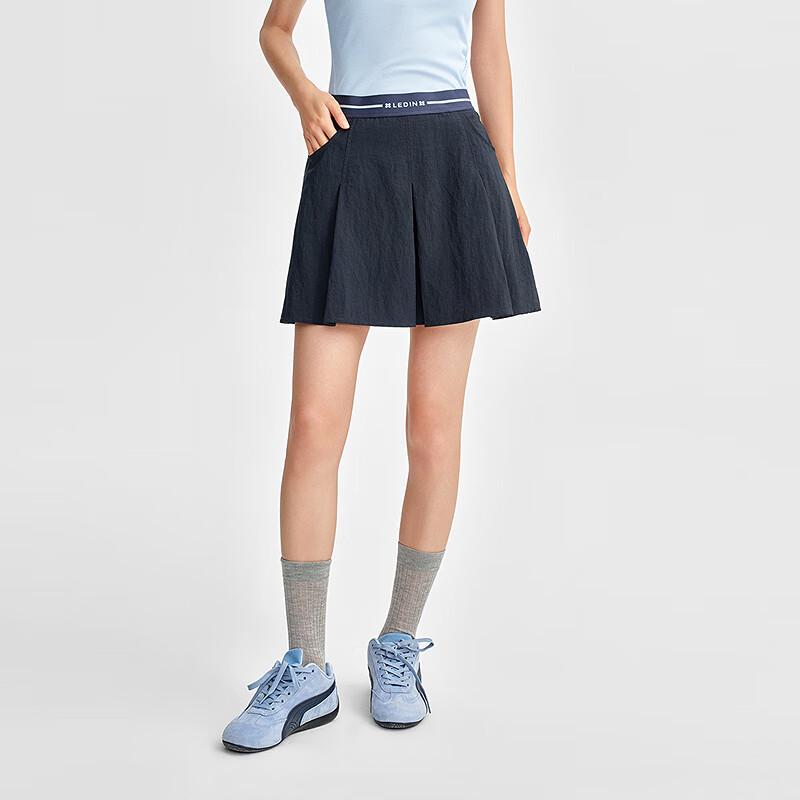Ledin Autumn 2025 Color-Block Pleated Skort XS