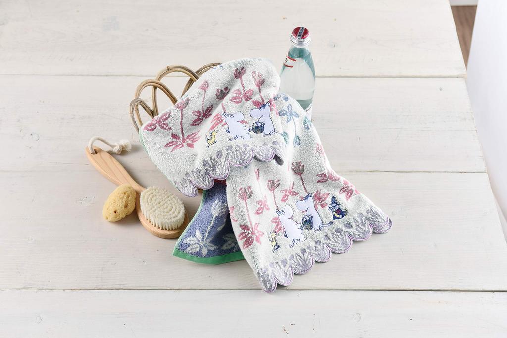Marushin Hand Towel MOOMIN 34 x 36cm Blooming Maze Applique Embroidery Untwisted Yarn 1405015300
