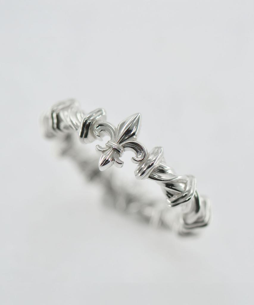 Vivus Columna Bold Silver Ring