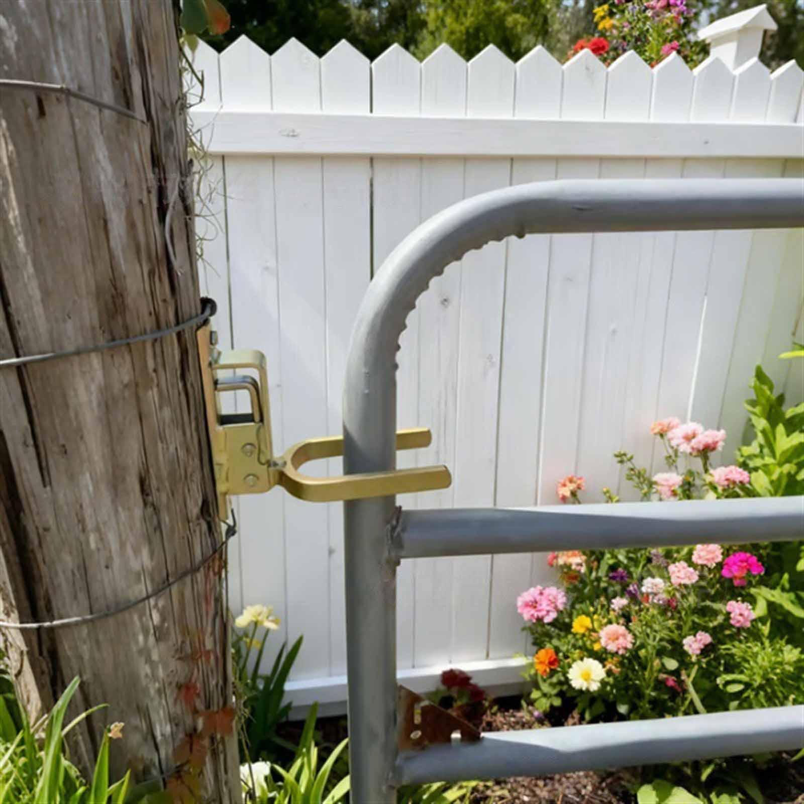 

Instant Locking Farm Gate Latch Door Hardware Outdoor Auto Lock for Backyard Pool Chicken