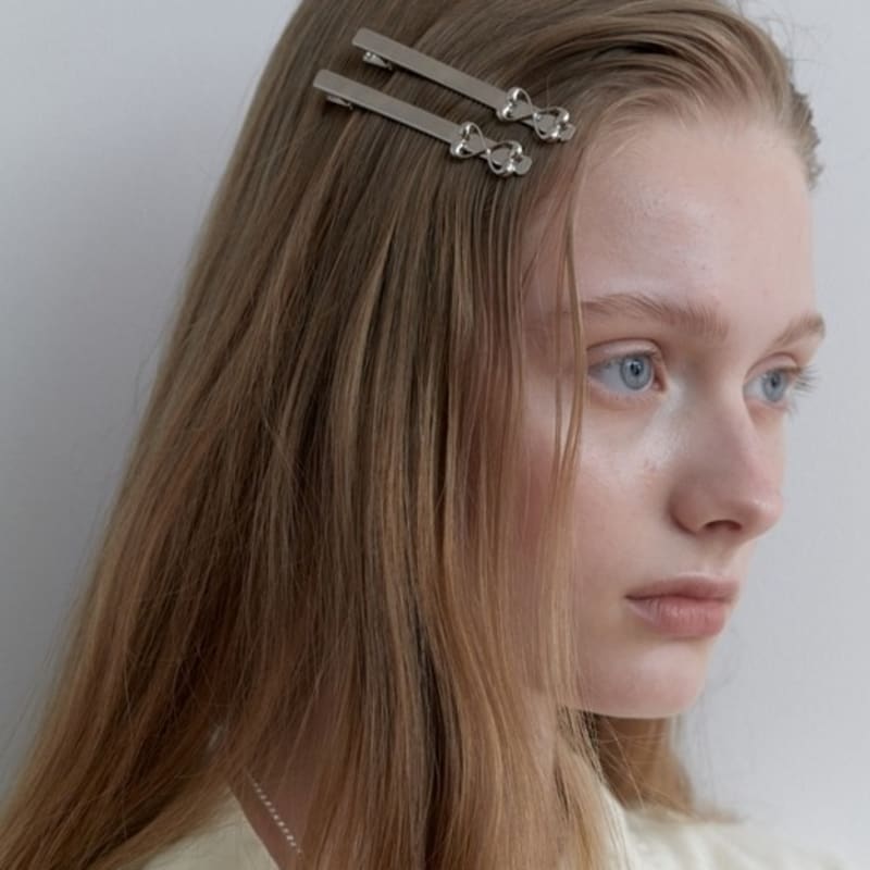 

LOVE ME MONSTER [2 SET] Fly Mont Slim Hair Pin (L251MHA050) GOLD