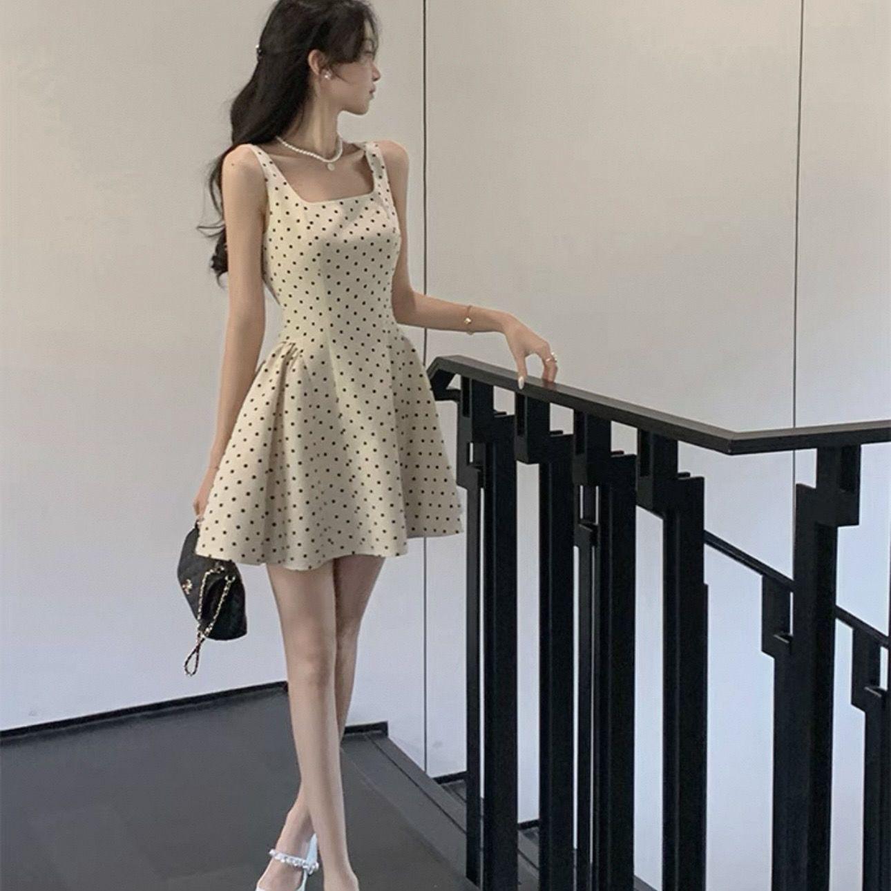 Plus Size French Sweet Polka Dot Sundress: Summer Style, Pure Desires, Slimming Fit 4XL (250-300 jin)
