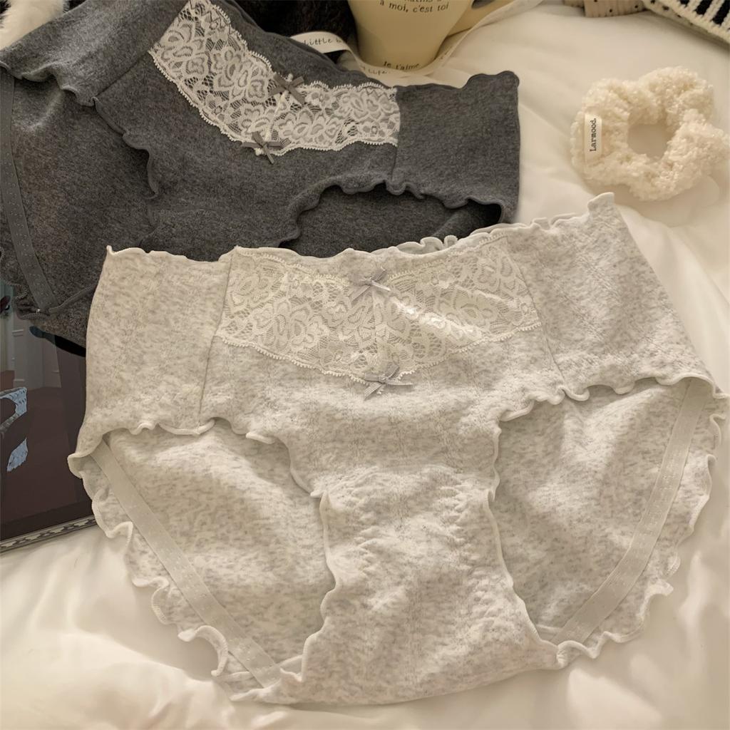 Women in The Spring and Autumn Bud Silk Cotton Antibacterial Briefs