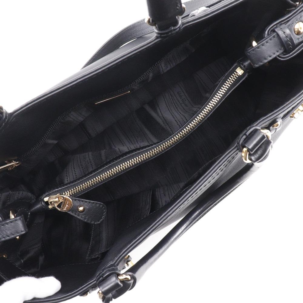 Salvatore Ferragamo Gancini Tote Bag AB-21C464 2WAYSkulderveske svart Kalveskinn Kvinner Brukt