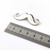 [F NODE] Beard Pin Brooch, Men's Stylish Baron Motif, Approx. 4cm, Fun and Unique (Silver)