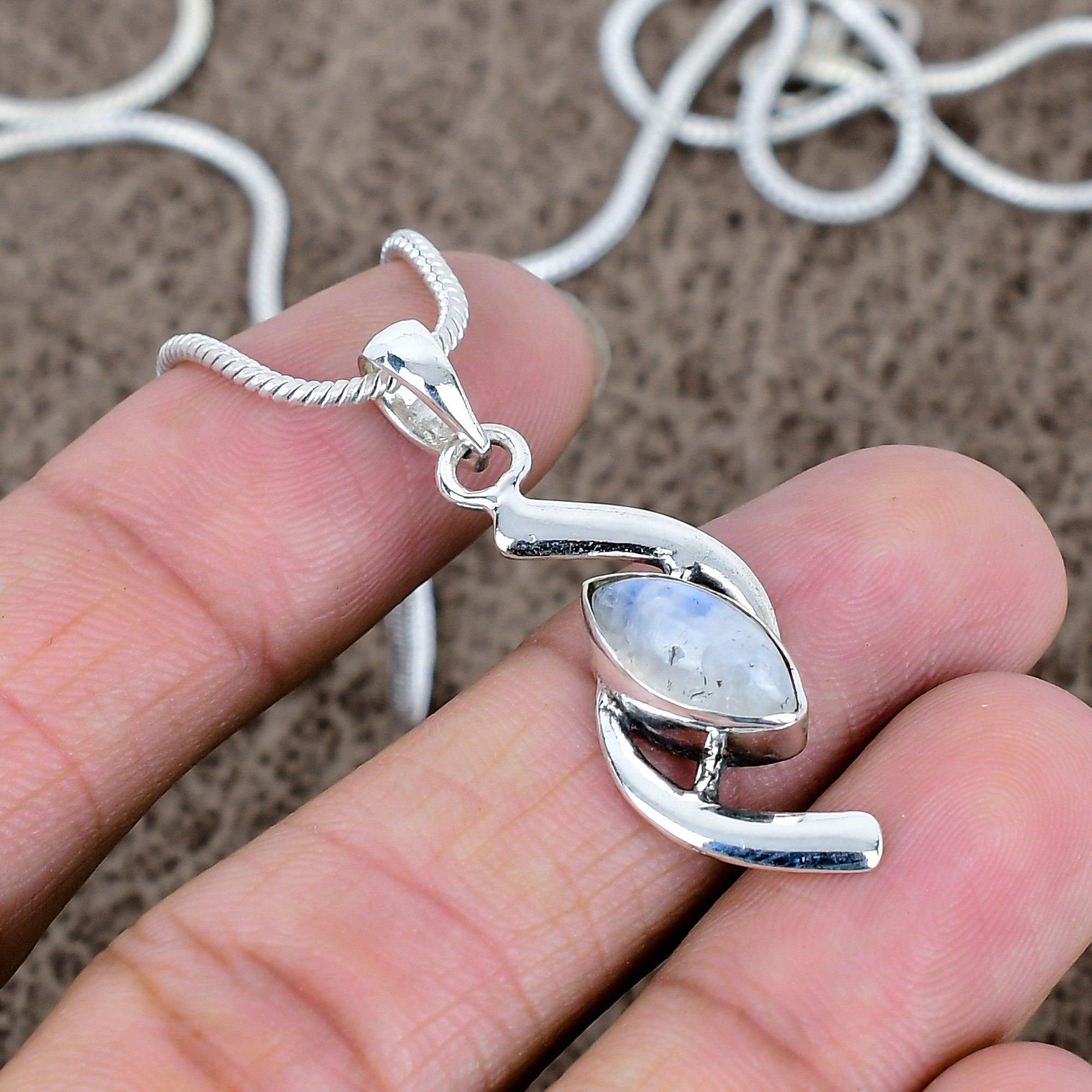 

Moonstone Gemstone Handmade 925 Sterling Silver Jewelry Pendant 1.65 KKG-587