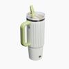 STANLEY 1913 x נלי קורדה Quencher ProTour כוס טומבלר עם קשית הפוכה 887 מ"ל, קוריאני