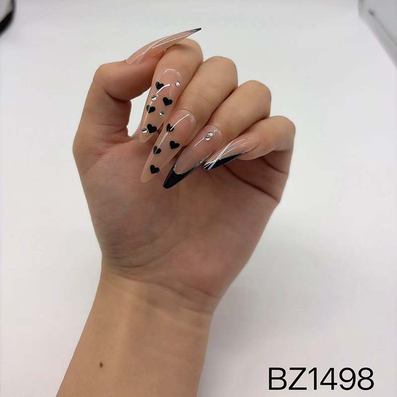Heart-shaped Rhinestone French Manicure with Black Trim, Customizable Reusable Artificial Nails BZ1498