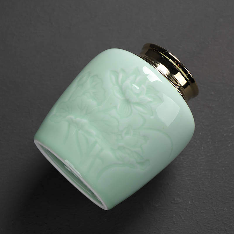 Chinese Style Large Capacity Ceramic Tea Storage Cans Sealed Pot For Kitchen Spices Organizer Celadon Porcelain Tea Coffee Jars
