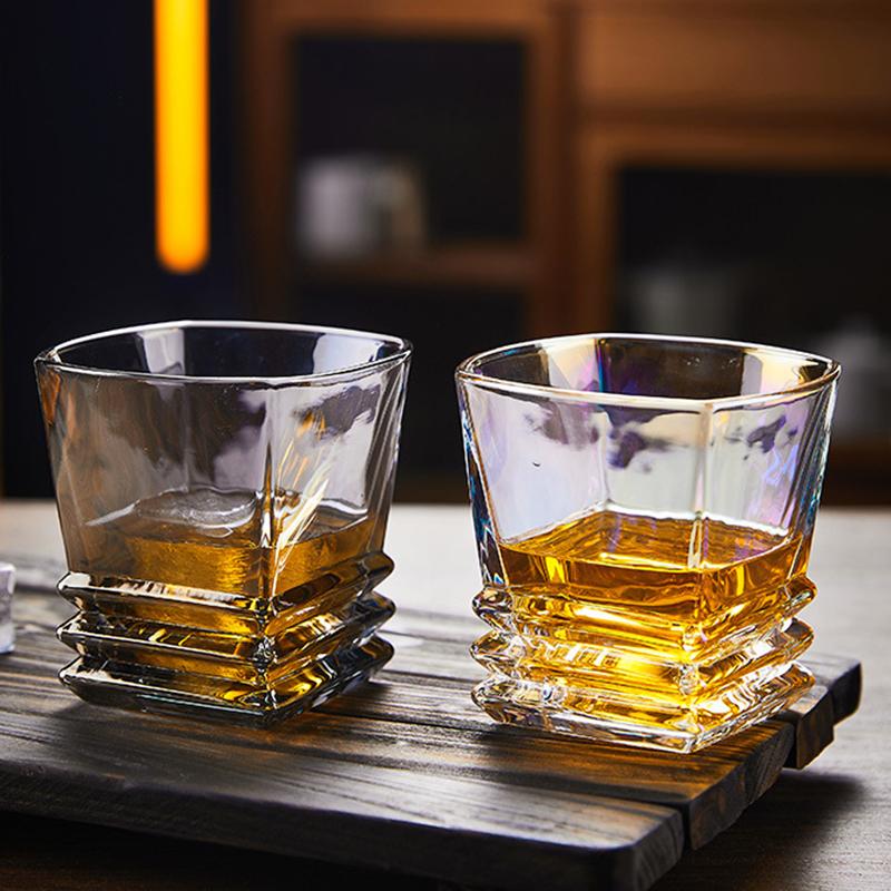 280ml Whiskeyglas Quadratisch Pagodenförmig Weinglas Trinkgeschirr Vintage Tasse Trinkflasche Bar Party Becher Transparentes Brandyglas