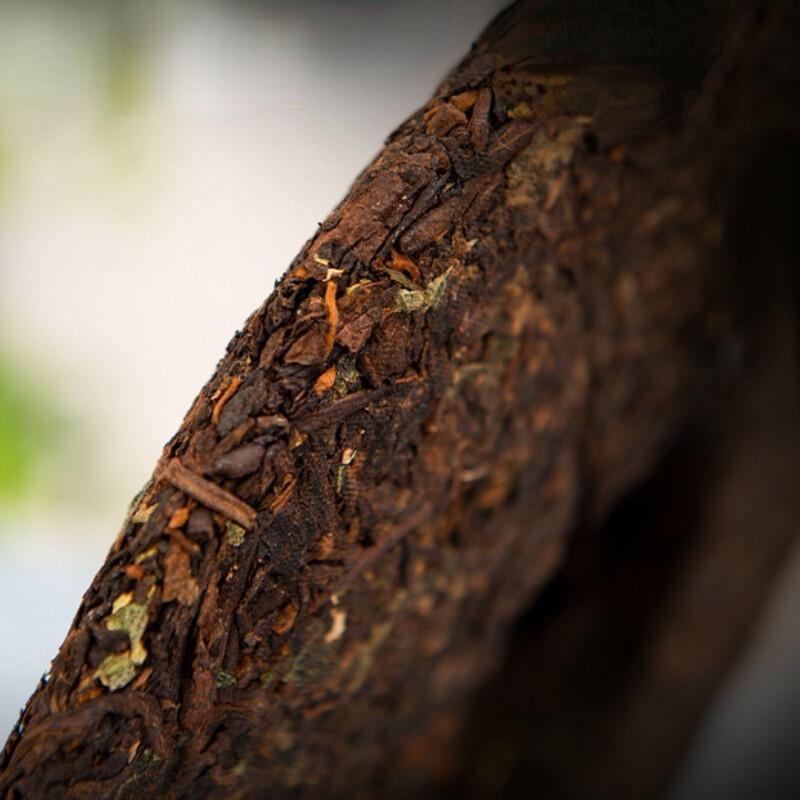 Aged Yunnan Pu Erh Tea Cake 357g Glutinous Rice Aroma