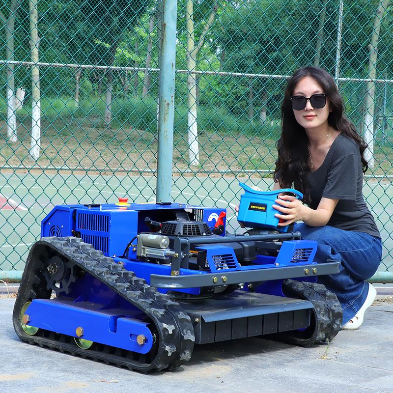 CE EPA Crawler Remote Control Lawn Mower With Snow Shovel Multi Function All Terrain Grass Cutting Robot